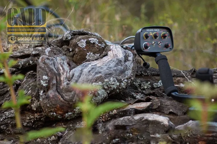 Golden Mask 4 WD (New Shaft) Treasure Detector