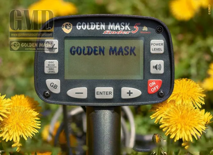 Golden Mask 5 Treasure Detector